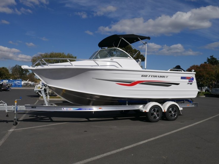 QUINTREX 610 FISHABOUT - RUNABOUT 