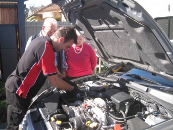 Car Battery Replacement in Melbourne location