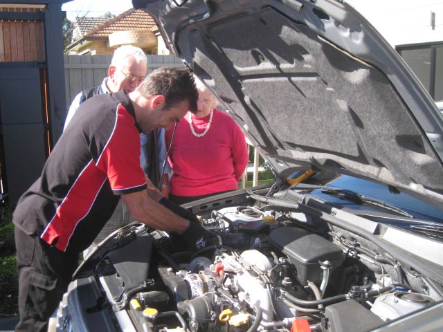 Car Battery Replacement in Melbourne location
