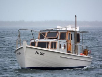 Custom 30' Converted Trawler