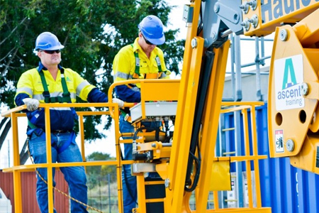 Get Advanced Training for Construction with Ascent Training Solution