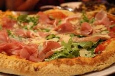 Crust Gourmet Pizza Bar - Carine