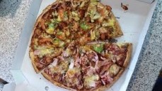 Yummy Pizza and Kebabs