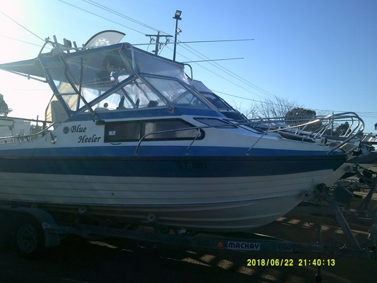 1989 YALTA CRAFT WEEKENDER FOR SALE