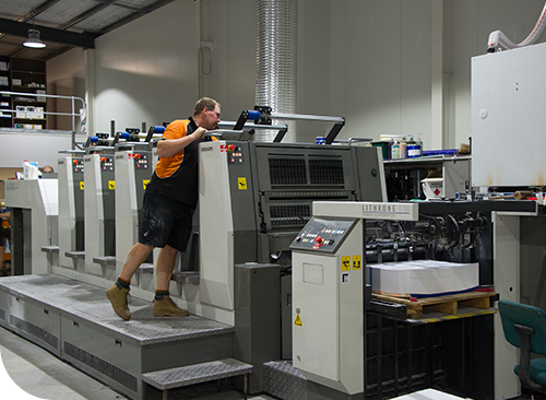 Jennings Print & Corporate Colour Copy Centre business card vistaprint