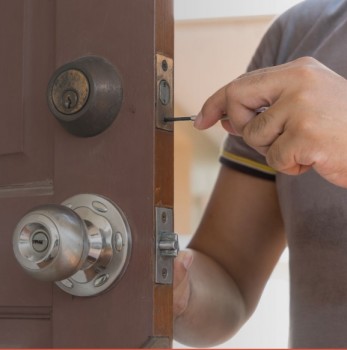 DA locksmiths