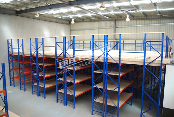 Buy the world-class second hand pallet racking - Erect-A-Rack