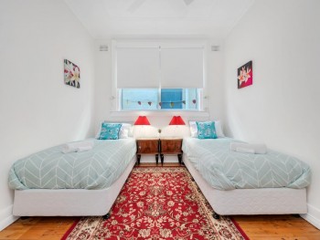 2 bedroom apartment Bondi Classic Style