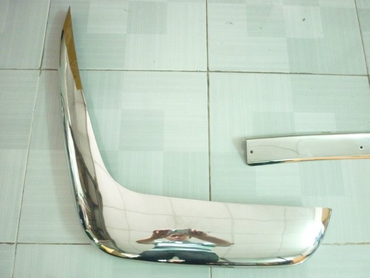 Volvo P1800 Cow Horn Bumper in Stainless Steel