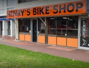 HENRY'S BIKE SHOP