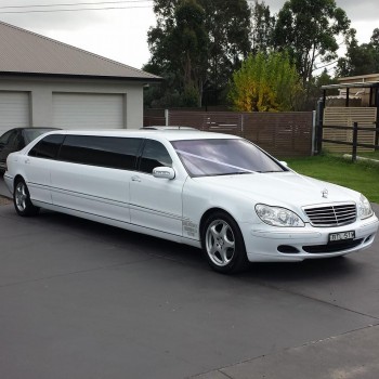 LIMOUSINE HIRE FOR YOUR WEDDING