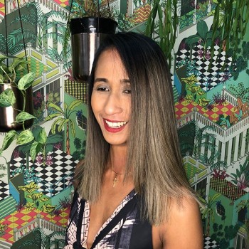 Top Notch Services For Permanent Hair Straightening Treatments