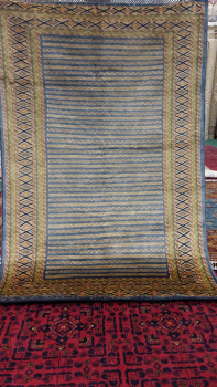 Antique style Rugs