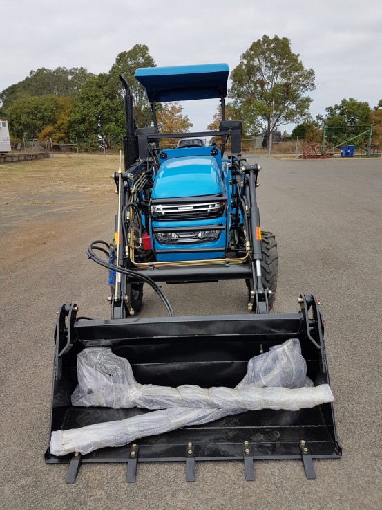 TRACTOR PACKAGES FOR SALE (AgKing AK304)