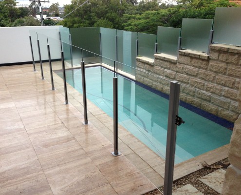 Frameless glass pool fencing gold coast