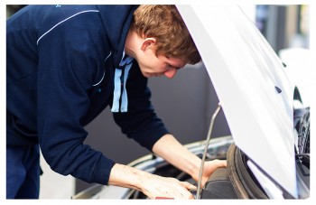 B & M Automotive Service Centre
