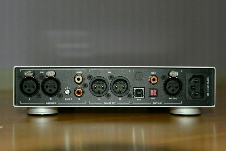 Sennheiser HDVD 800 Headphone Amplifier 