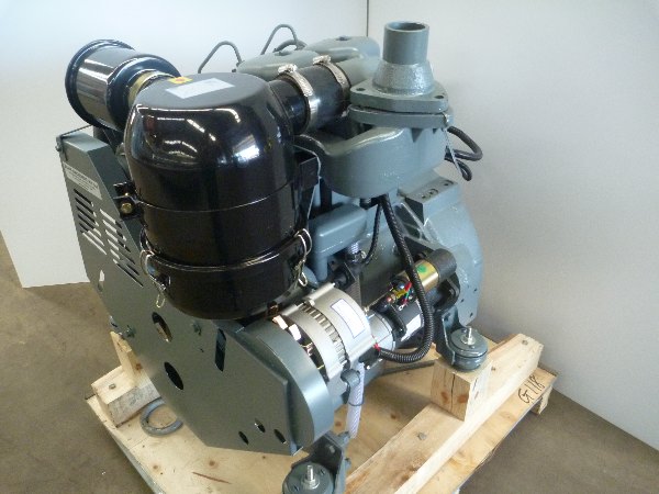  BRAND NEW 2 CYL AIR COOLED DIESEL