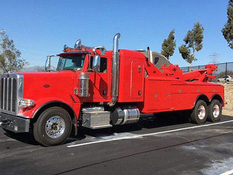 How Can You Find the Best Tow Truck Service?