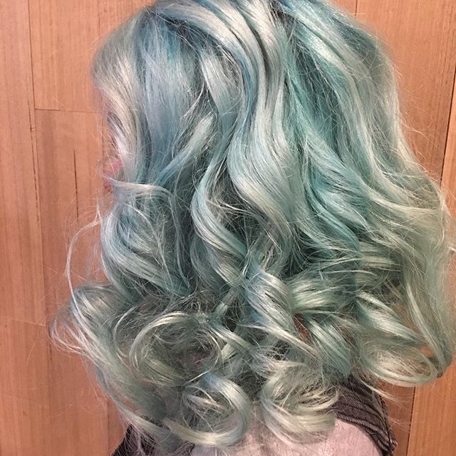 best hairdressers at fitzroy - Raw Element