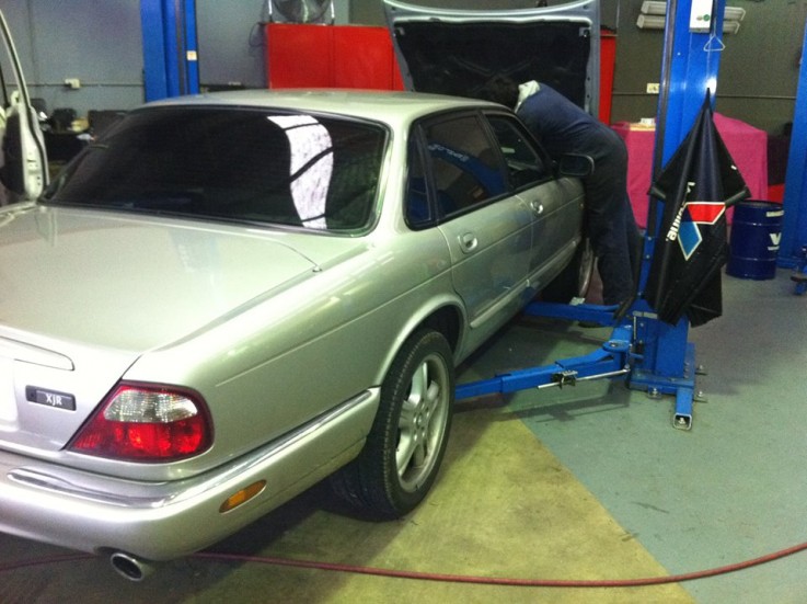 Expert Car Mechanic in Cranbourne - Hallam Road Automotive