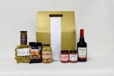 Order Online Best Gift Hampers For Him in Australia