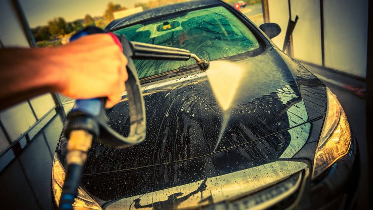 Enjoy our High-End Car Wash Service!