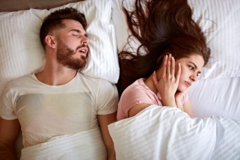 Specialist in Snoring Treatment in Melbourne from Chelsea Cosmetics Melbourne - Call Us Today!