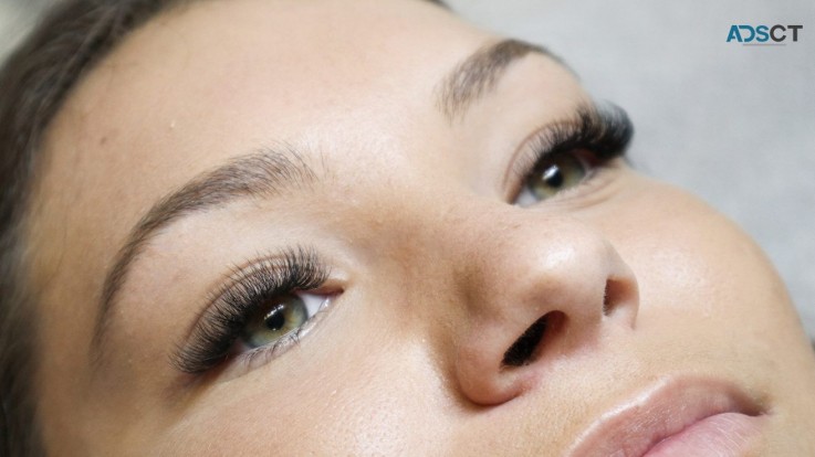 From permanent to semi-permanent eyelash extensions, we have it all