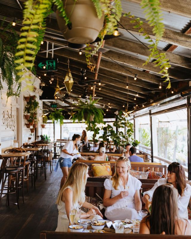 Balcony Bar & Oyster Co.