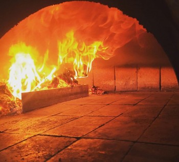 Farina 00 Wood Fired Pizza