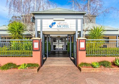 Berry Village Boutique Motel