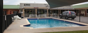 Across Country Motor Inn