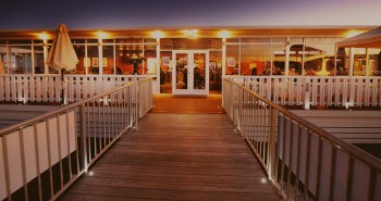 Latitude 30 Restaurant & Bar