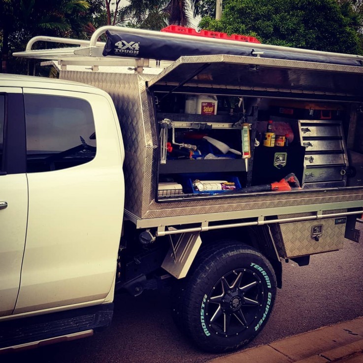 J & R Painting and Maintenenace