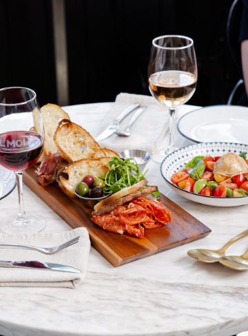 Il Molo Italian Kitchen & Bar
