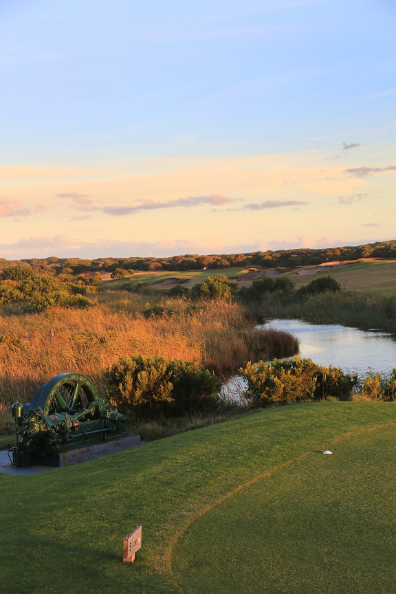 Thirteenth Beach Golf Links