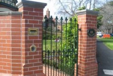 Dwyer Brick Fences