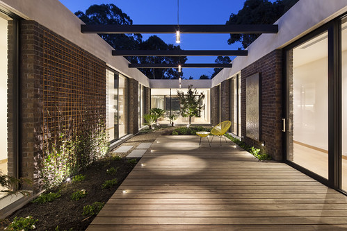 Daniel Robertson Australia Pty LTD