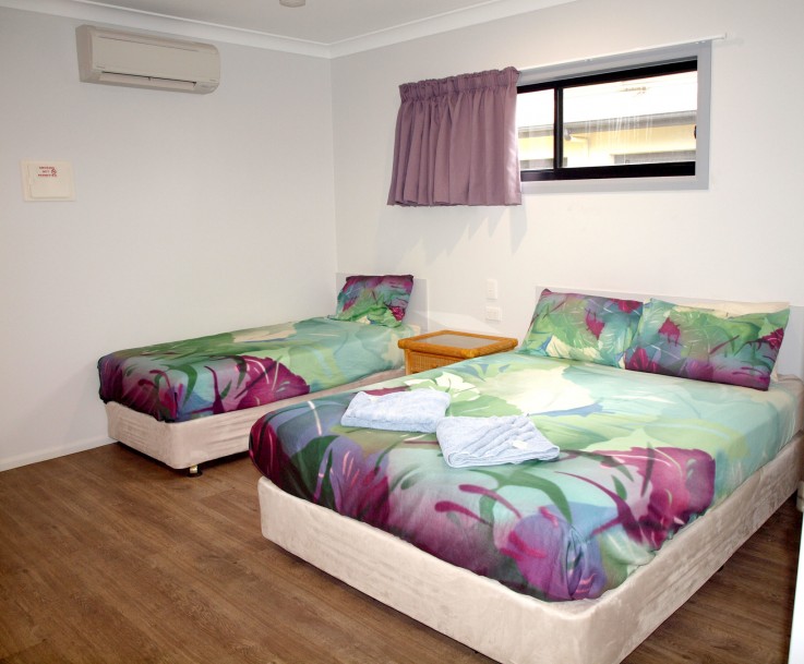 Proserpine Reef Gardens Motel