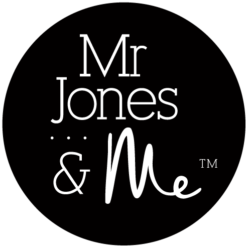 Mr Jones & Me Restaurant Bar & Grill