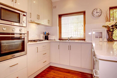 G & L Geddes Cabinetmakers