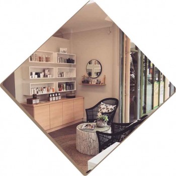 Peel &amp; Squeal Beauty Salon