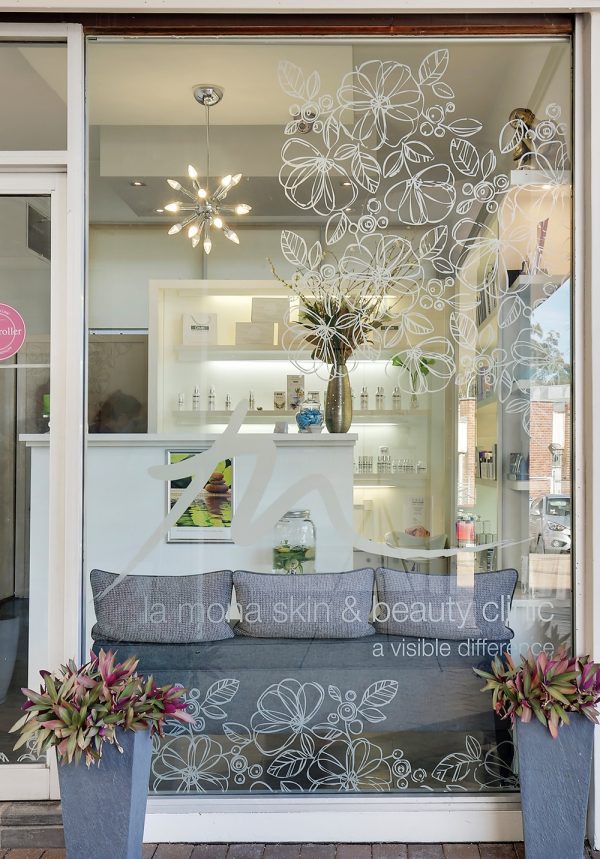 La Mona Beauty & Electrolysis