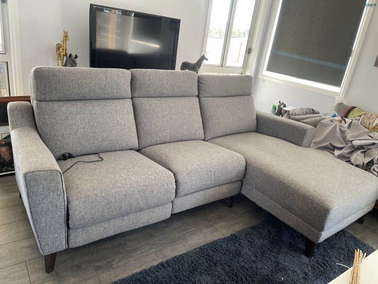 Recliner Lounge with chaise 