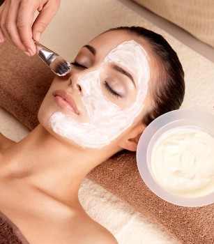 Pretty Chicks Beauty Salon