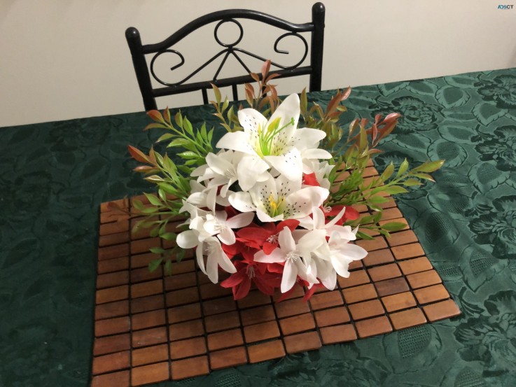 Artificial  Flower  Arrangements