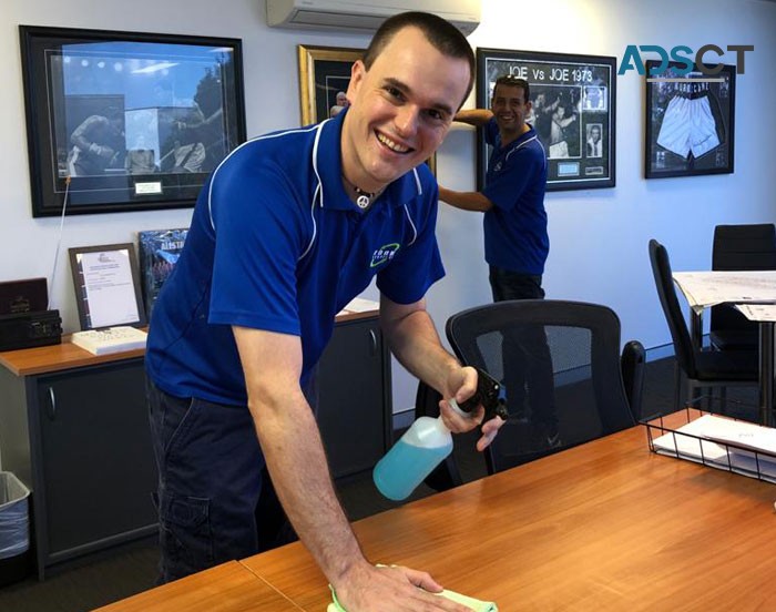 Hire the Best Office Cleaner in Brisbane This New Year