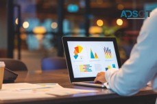 Revolutionize business insights with data analytics companies 