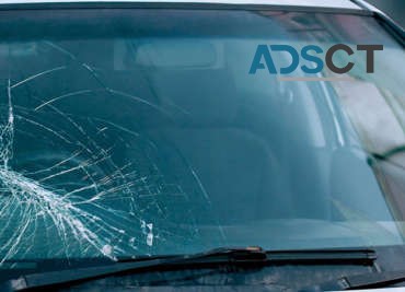 Get windscreens replacement Sydney at Affordable Fees - Competitive Windscreens